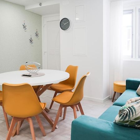 Nazare One Bedroom, 2 Mins From The Beach Exteriör bild
